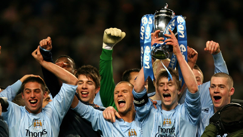 罗马诺：拜仁不会很快决定买断雅克松，但球员不会留在切尔西（罗马诺：拜仁买断雅克松暂无定论，雅克松今夏不留切尔西）