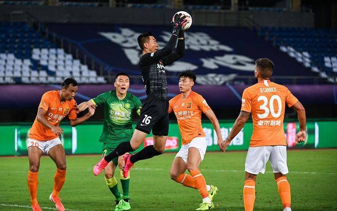 强势回归！勒温时隔5年再度连续4场英超破门（勒温王者归来，阔别五年再现英超四连斩）