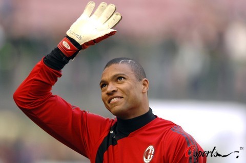 替补球员关键进球逆转比赛（替补建功助队上演逆转）