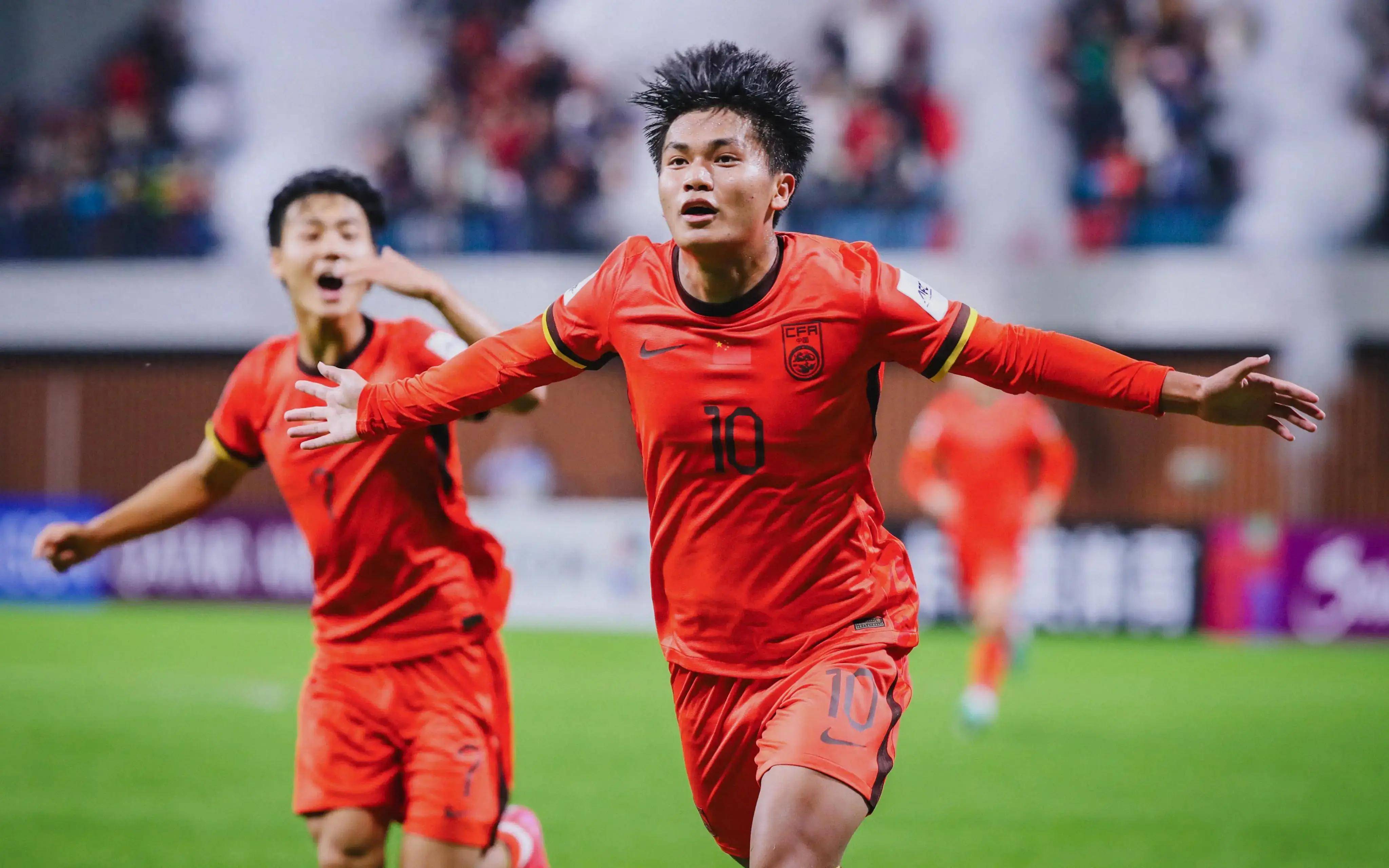 斯帕莱蒂：让佩林首发，是因为迪格雷戈里奥有点肠胃炎（因迪格雷戈里奥肠胃不适，斯帕莱蒂安排佩林首发）