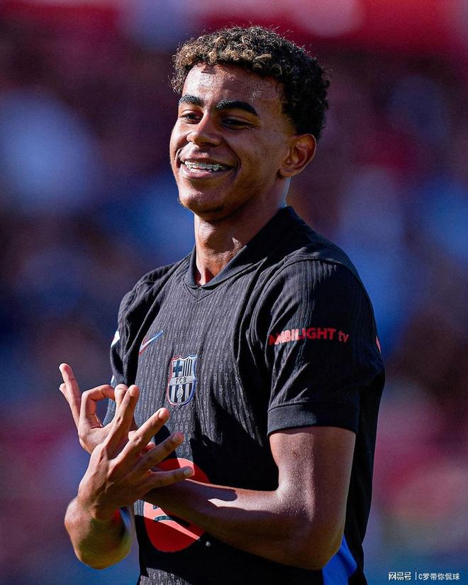 他们的传控从来不拖泥带水（他们的传控干净利落）