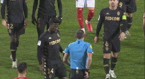 足球中的“无球跑动”意义