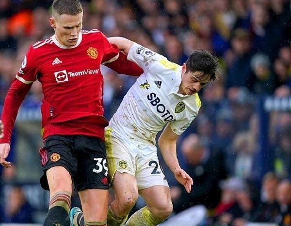 皇马四将染黄，贝林厄姆违规进场遭警告