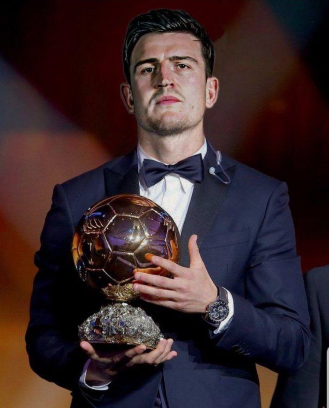 小法：孔蒂训练课后我得扶着人走，阿莱格里足球理念很简约（法布雷加斯：孔蒂训练强度大到得搀着走，阿莱格里的足球理念偏极简）