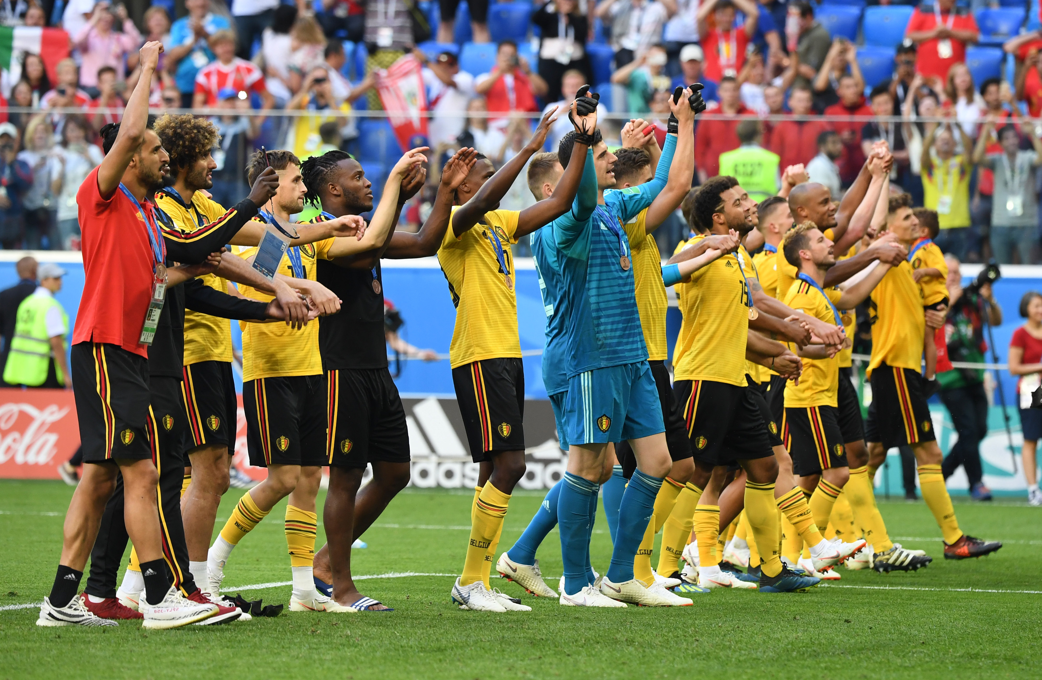 小法：我对从事教练充满激情；从温格身上学会了培养年轻人（法布雷加斯：执教热忱高涨，受温格熏陶擅长培养新秀）