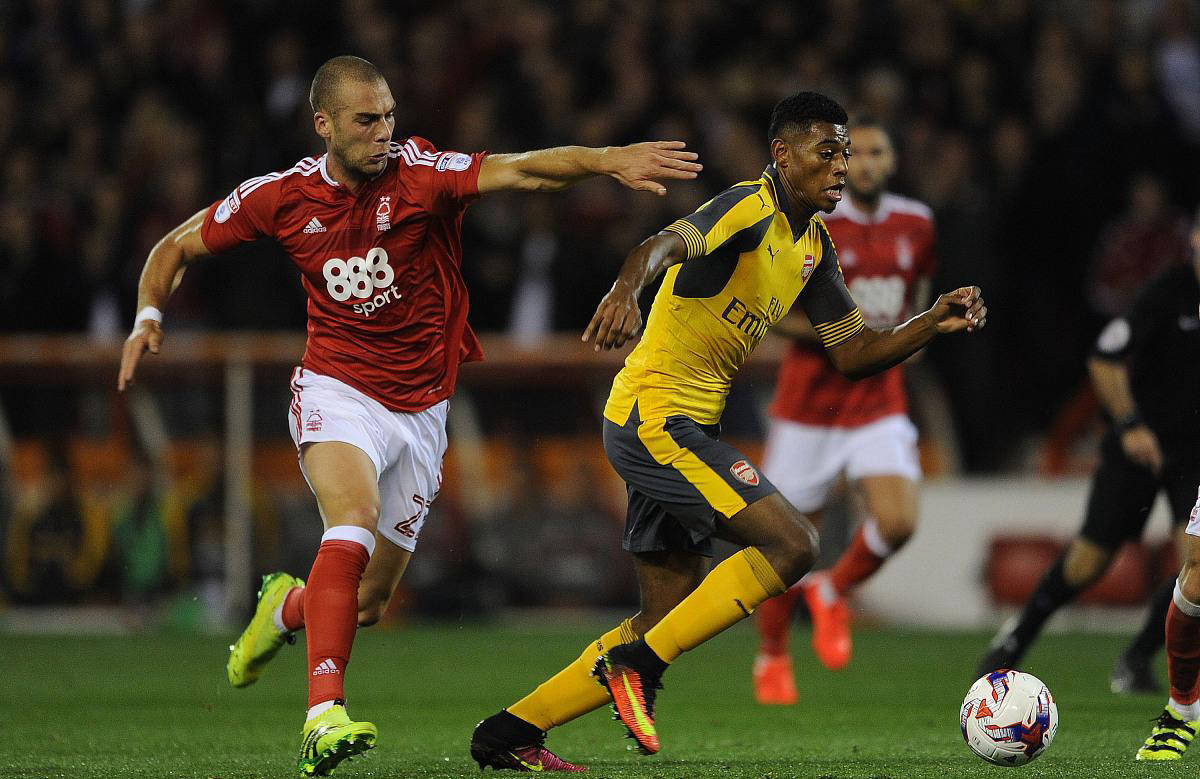 记者：米利唐腘绳肌位置受伤，将于明日接受详细检查（记者：米利唐遭遇腘绳肌伤势，明日将接受进一步检查）